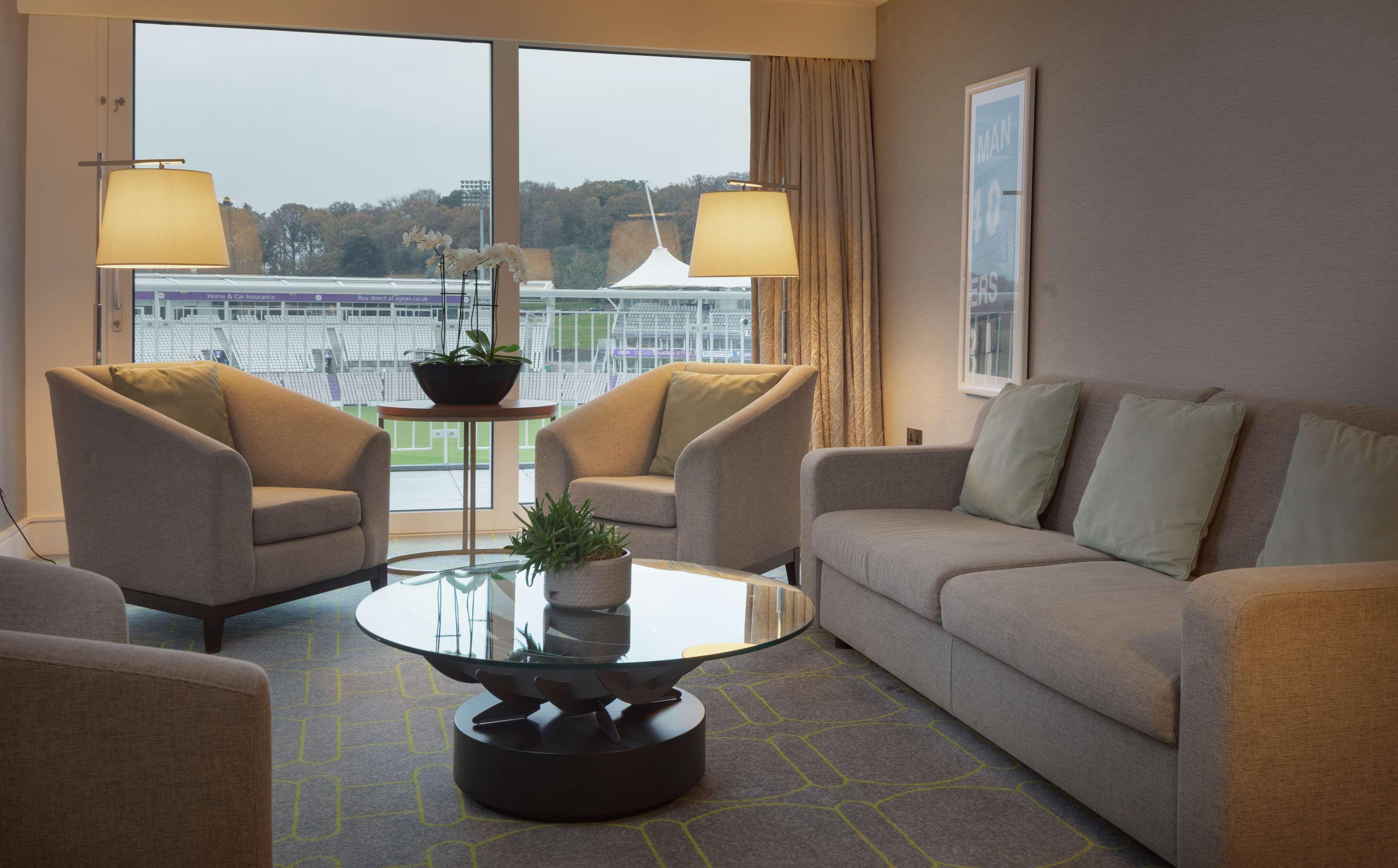 ฮิลตัน แอท ดิ เอเจส โบล เซาแธมป์ตัน Hotel เซาธ์แธมป์ตัน ภายนอก รูปภาพ